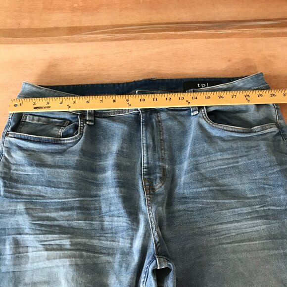 TPJ Slim Thick Jeans Men 38x30 Gray Mid Rise Stretch Comfort 17116 - Picture 8 of 12